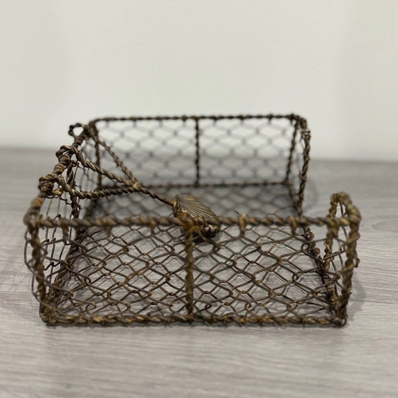 Metal Brown Shell Large Napkin Holder - Picture 4 of 4